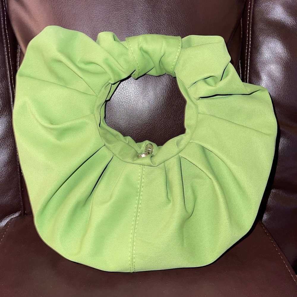 Green purse